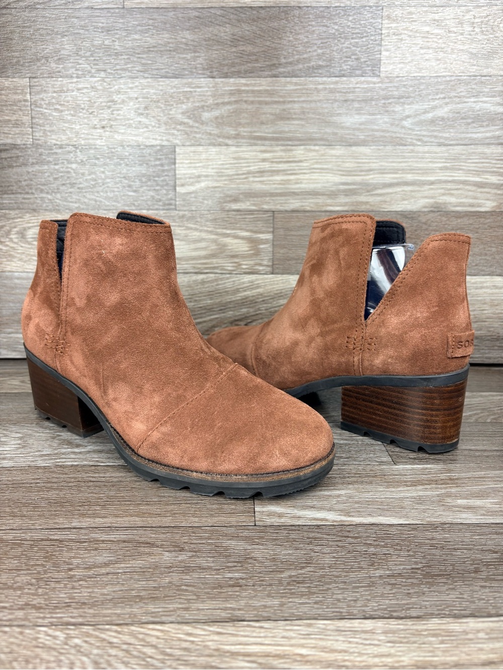 Sorel Cate Cut Out Ankle Boots Brown Waterproof Suede Durable Women’s Sz 9